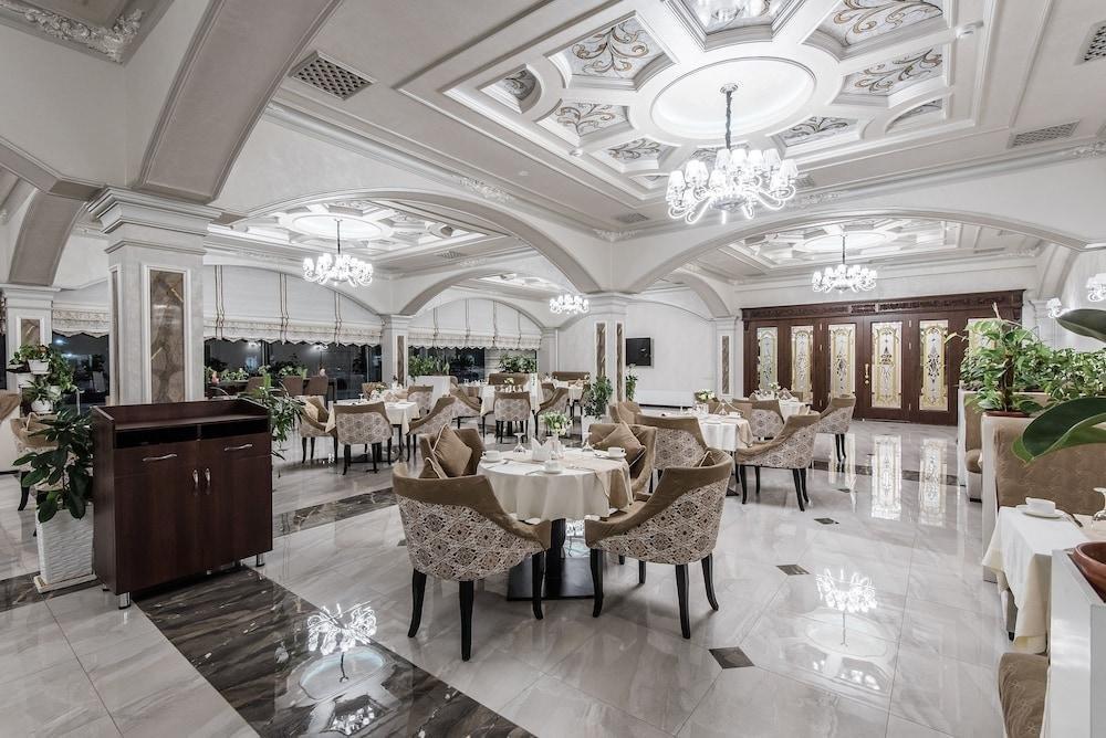 Отель Royal Mezbon Ташкент Экстерьер фото